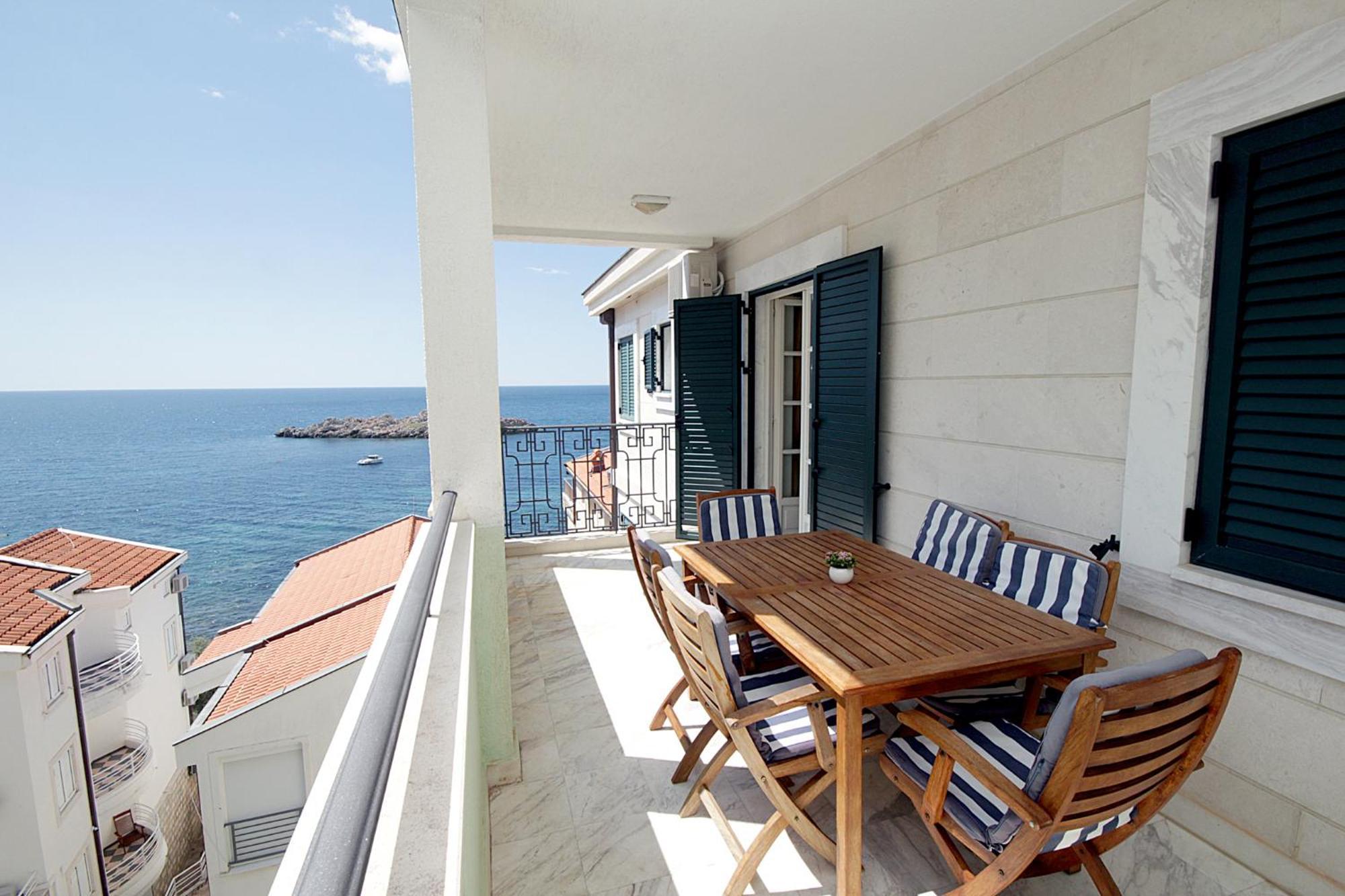 Montesan Luxury Apartment Beach Front Sveti Stefan Exterior foto