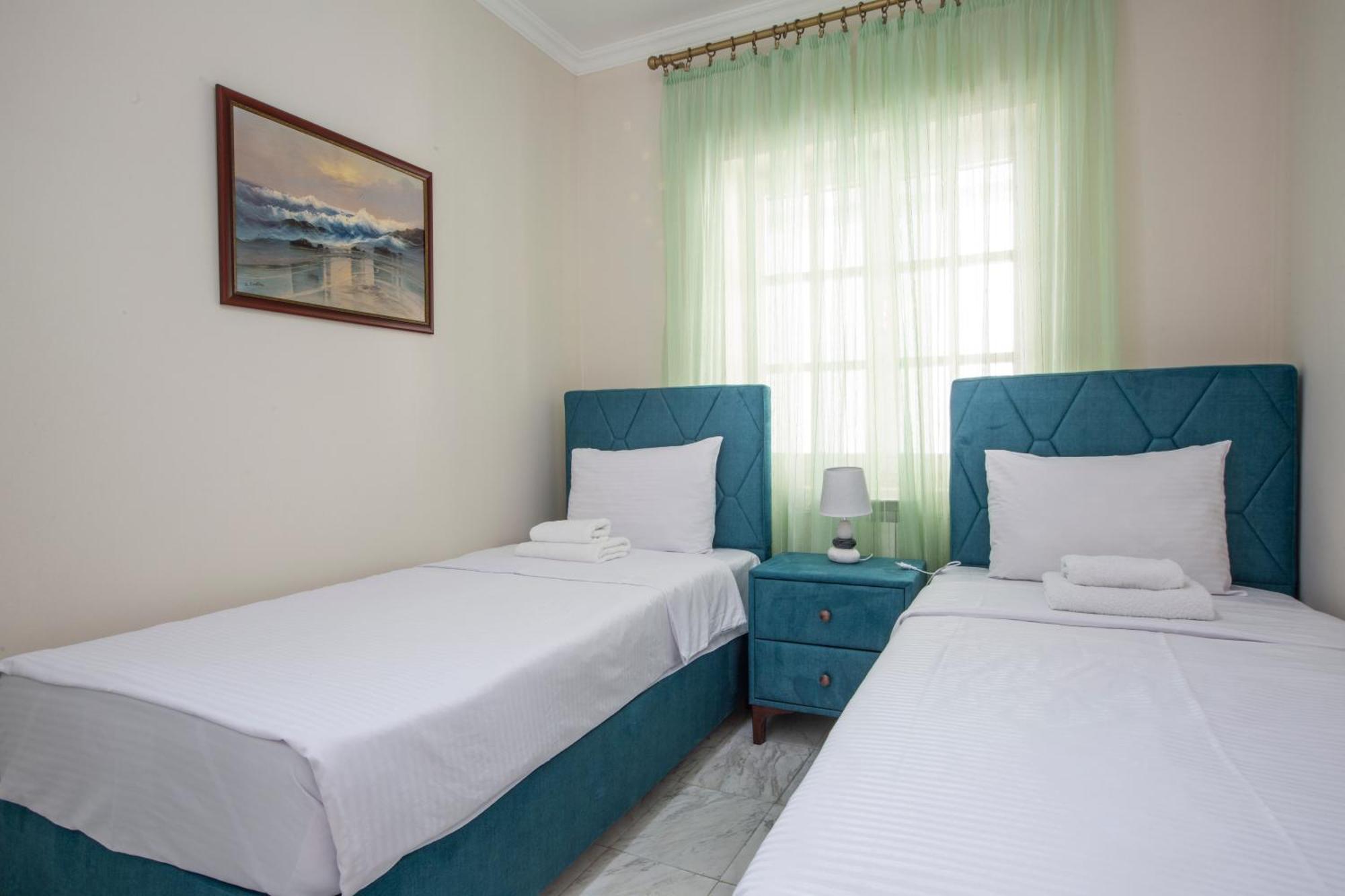 Montesan Luxury Apartment Beach Front Sveti Stefan Exterior foto