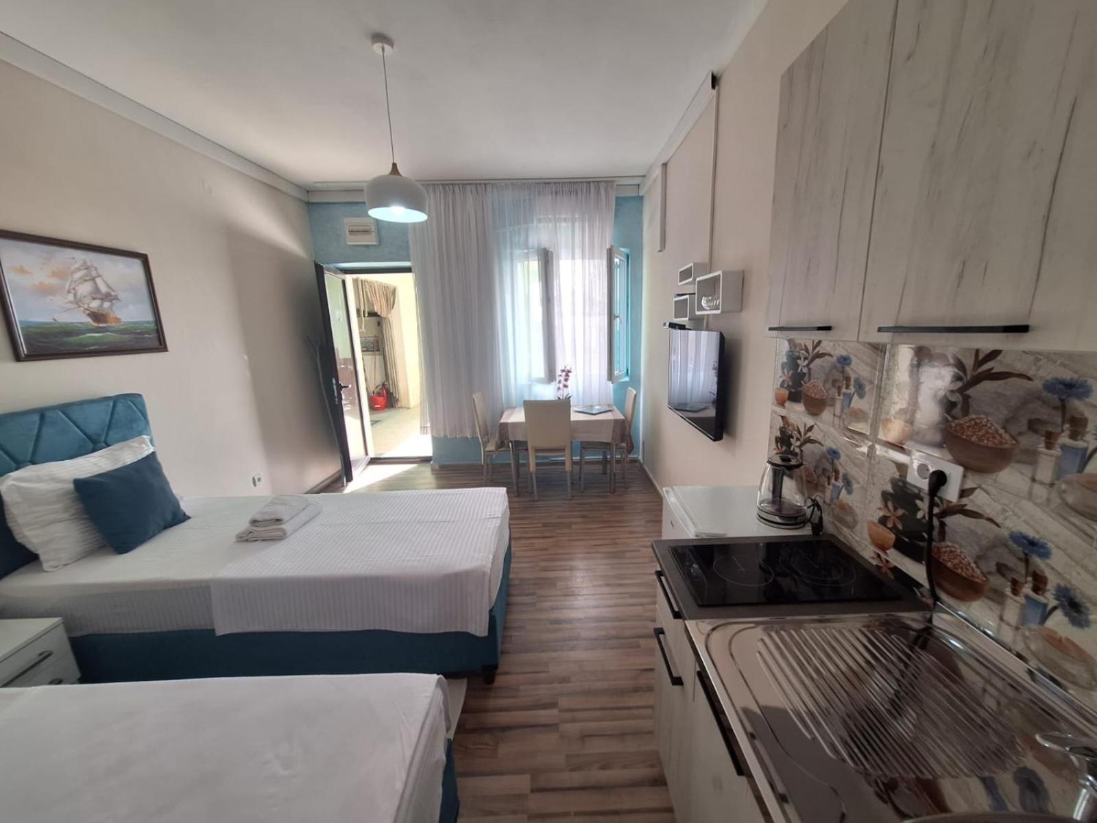 Montesan Luxury Apartment Beach Front Sveti Stefan Exterior foto